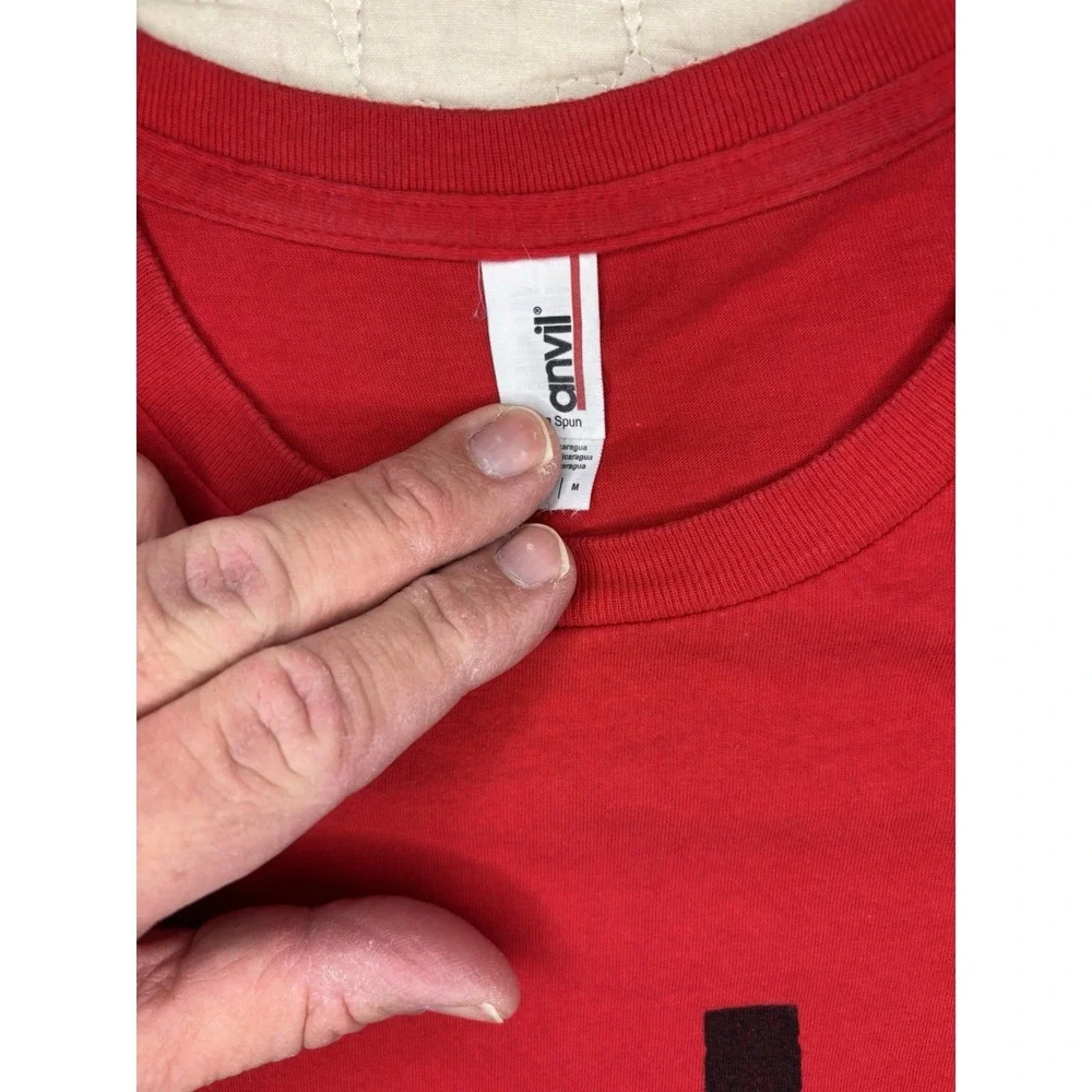 Anvil Malt Whiskey T-Shirt Men Medium‎ Red Excellent Graphic Parody Tee